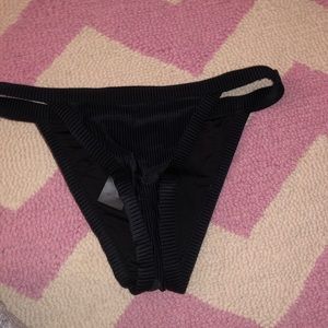 Black TOBI bikini bottoms